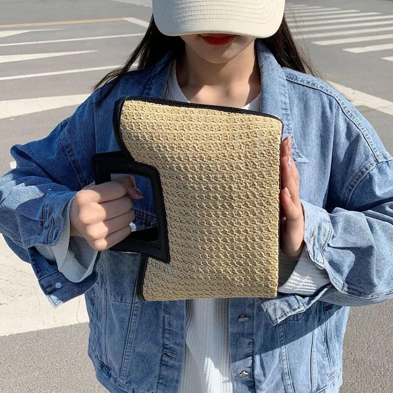 S1ad13d16d8514aef8314a6a399c64185M